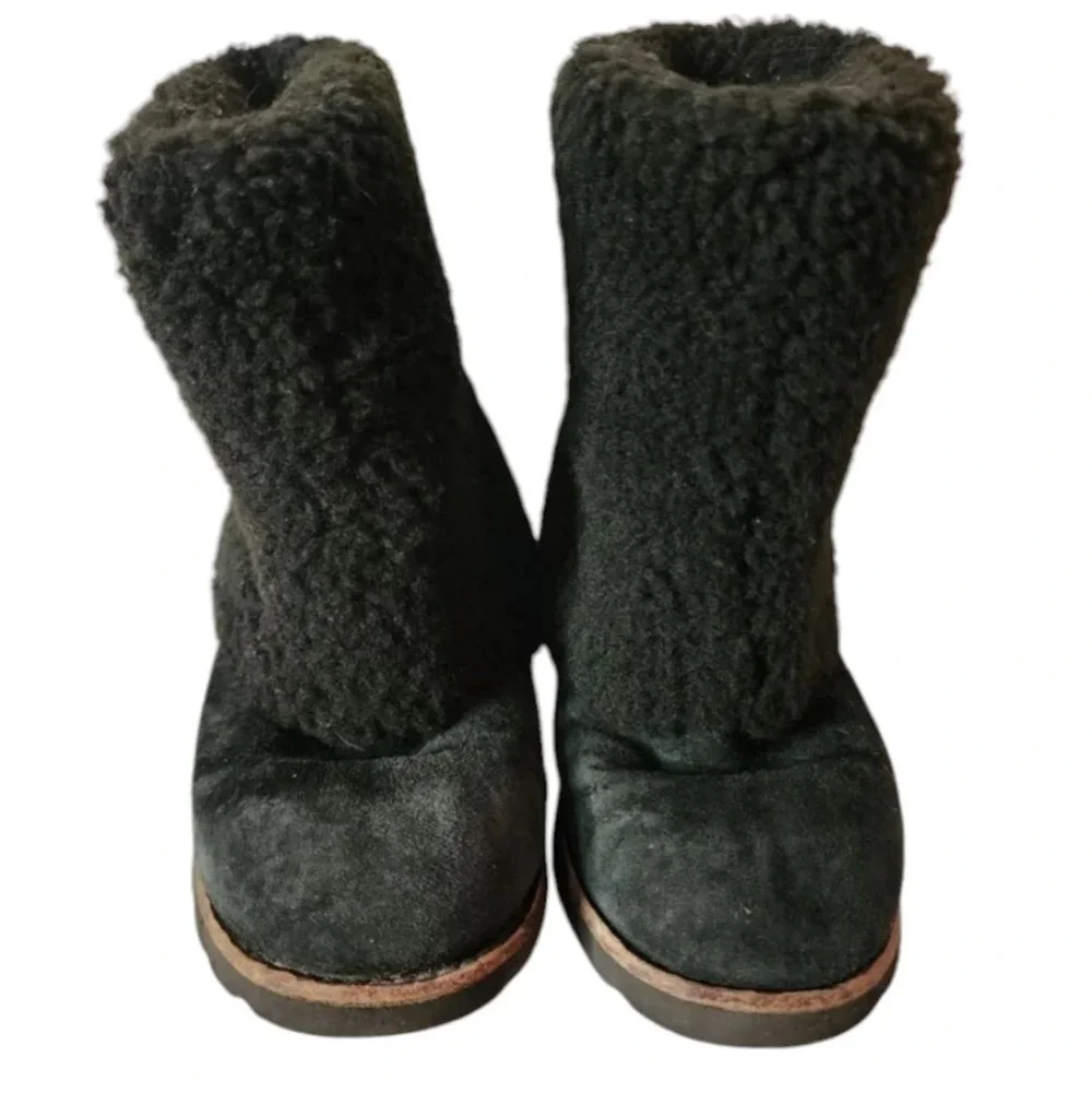 Ugg Australia 3220 Maylin Suede Boot with black shearling cuff Size 5 GUC RARE